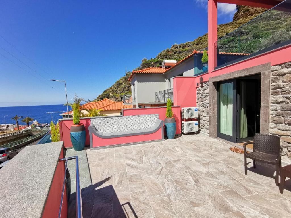 Chale Esmeralda - Charming Studios In Calheta Beach Exterior foto